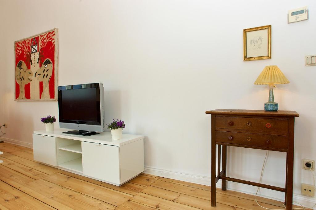 Apartment Prenzlauer Allee photo 3