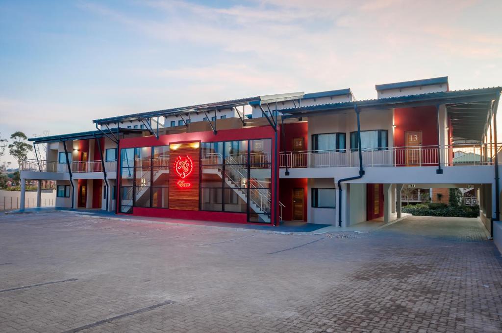 Hotel Savoy and Conference Centre photo 1