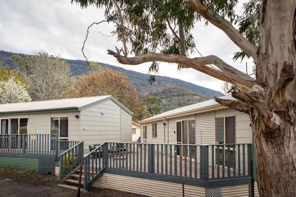 The Peaks Halls Gap photo 2