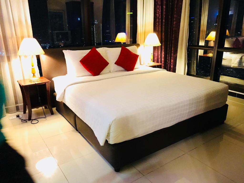 Апартаменты (Апартаменты с 2 спальнями), UJC bukit bitang service suite @ times square