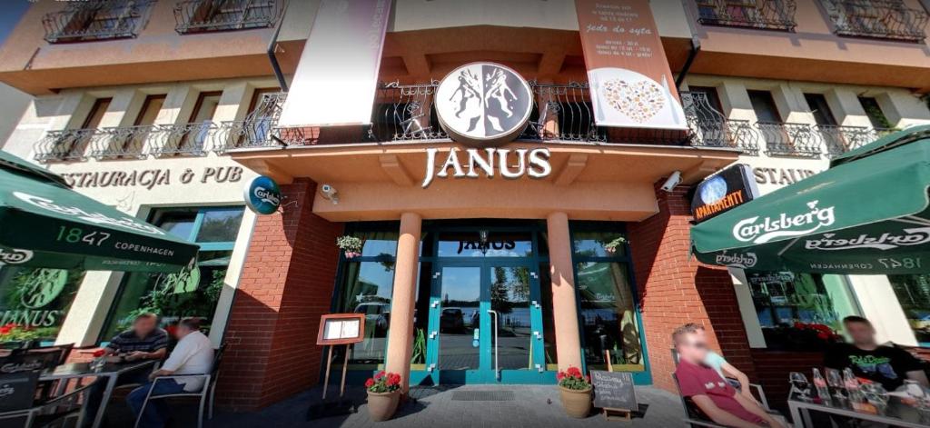 Apartamenty & Restauracja Janus photo 4