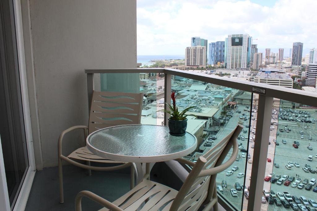Семейный (Вайкики, размещение на усмотрение администрации), LSI Resorts at Ala Moana