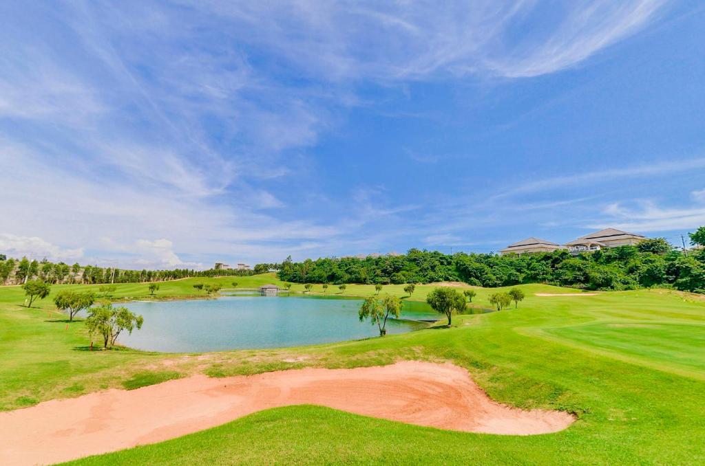 Sea Links Beach Resort & Golf