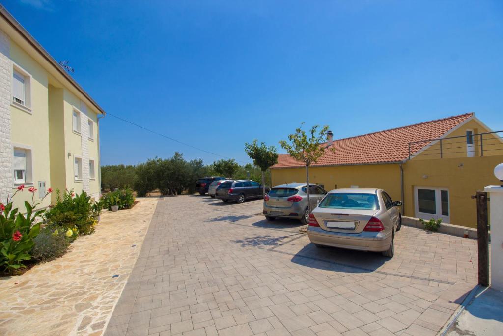 Apartments Gornje Starine photo 3