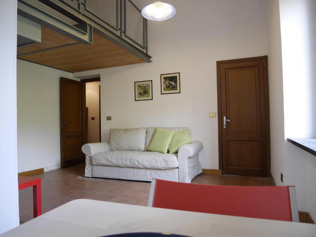 Monolocale in villa photo 1