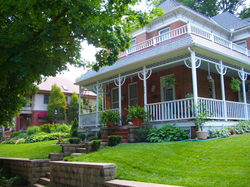 Main Street Inn image