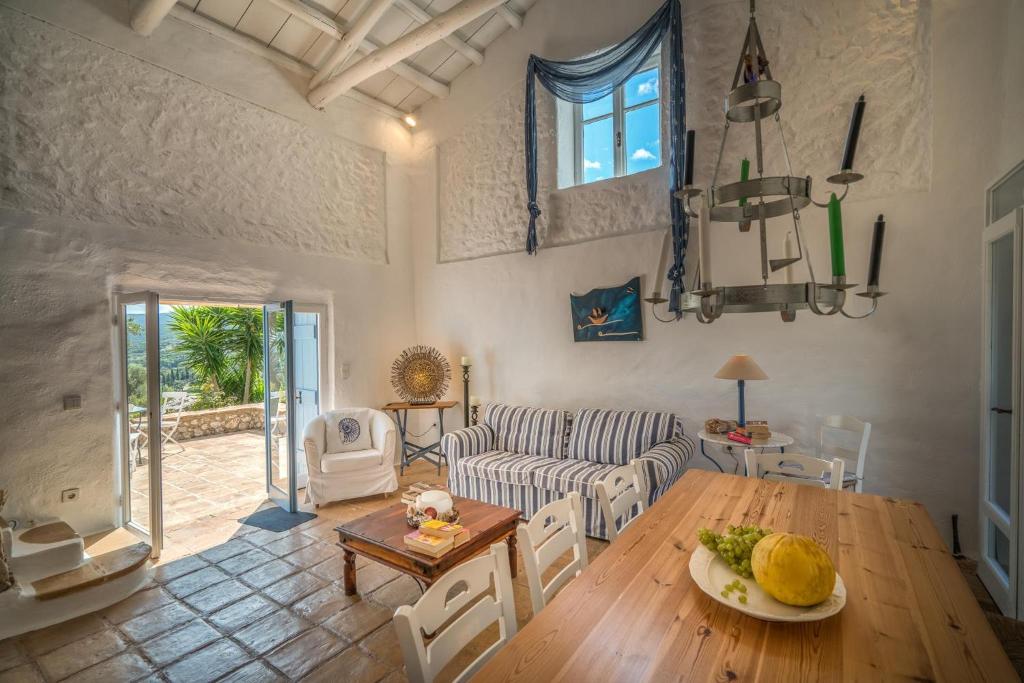 Askos Villa photo 2