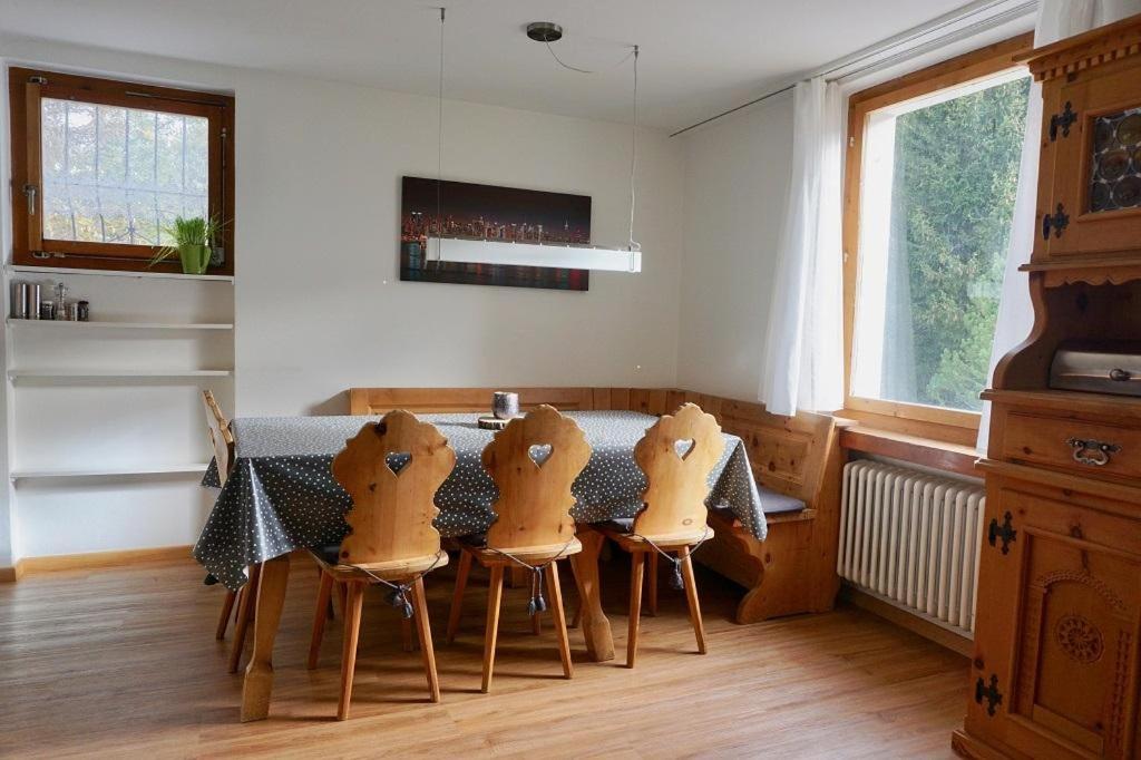 Ulrike (709 Sh) photo 3