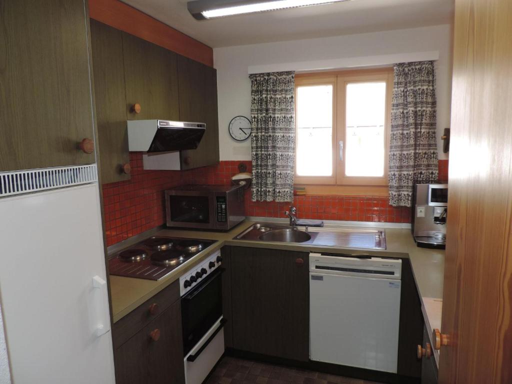 Barhetta (389 Ma) photo 1