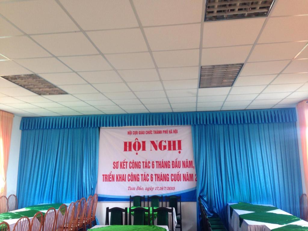 Khách Sạn Cây Thông