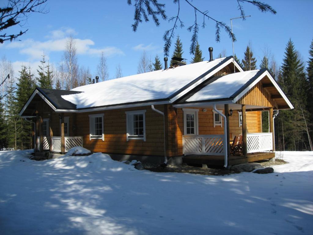 Kuusitorppa photo 1