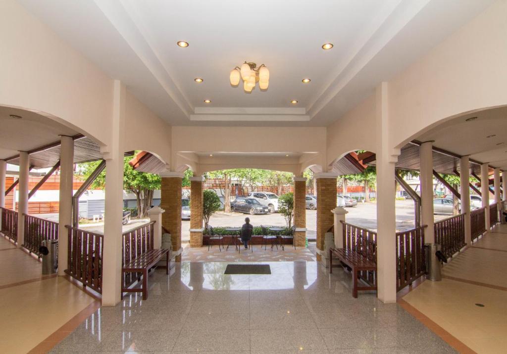 Prachuap Place Hotel photo 1