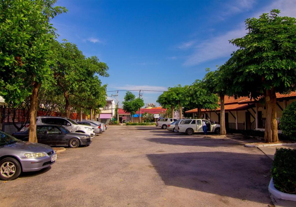 Prachuap Place Hotel photo 3