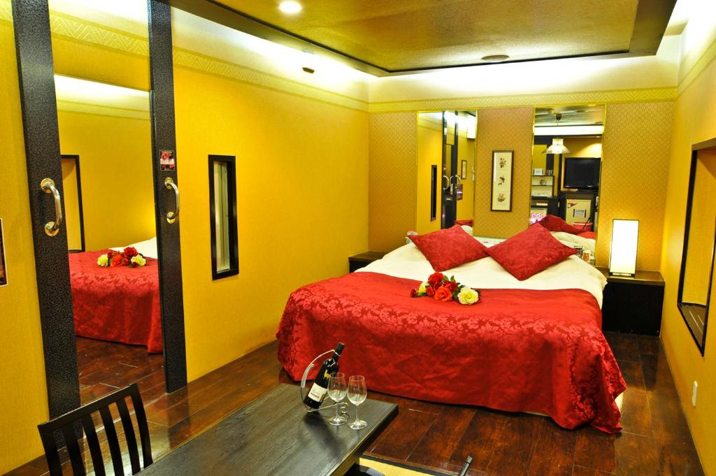Hotel Omochabako (Love Hotel) photo 4