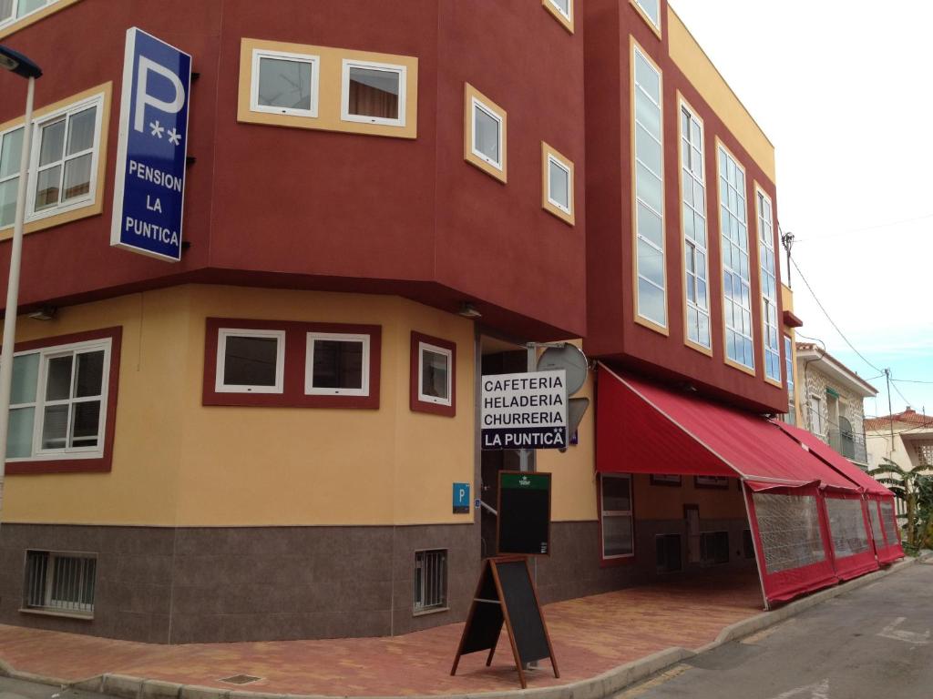 Pension La Puntica photo 4