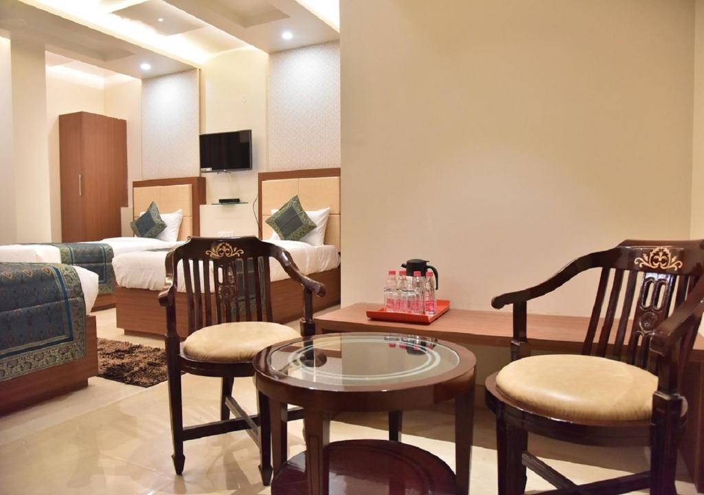 Семейный (Улучшенный семейный номер), Hotel Rk Grand