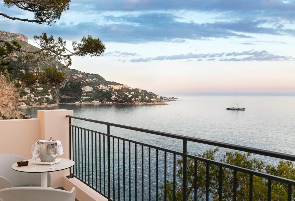 호텔 캡 에스텔 (Hotel Cap Estel) - 수페리어 더블룸 - 테라스