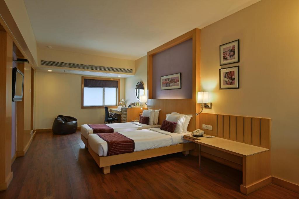 Двухместный (Executive Deluxe Room - 25% Discount on food and soft beverage, 15% on laundry), Comfort Inn Heritage