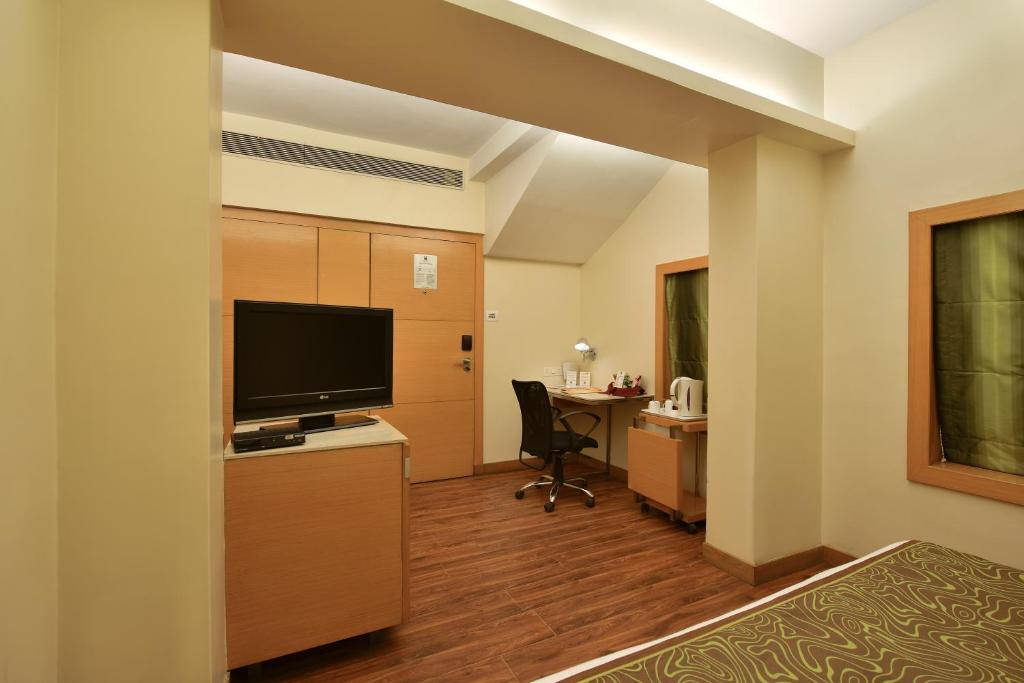 Двухместный (Deluxe Room - 25% Discount on food and soft beverage, 15% on laundry), Comfort Inn Heritage
