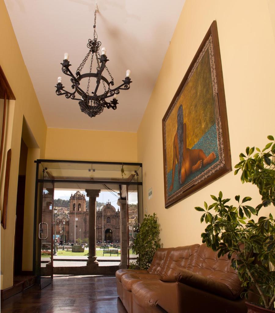 El Virrey Boutique photo 2
