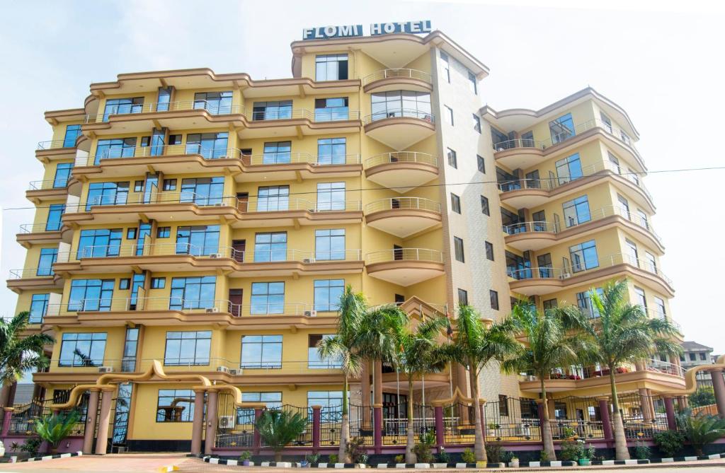 Flomi Hotel