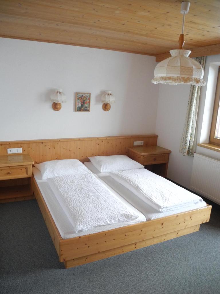 Honsnhof photo 2