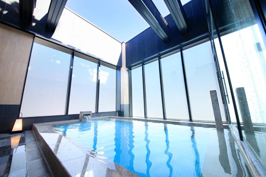 Candeo Hotels Tokyo Shimbashi photo 4