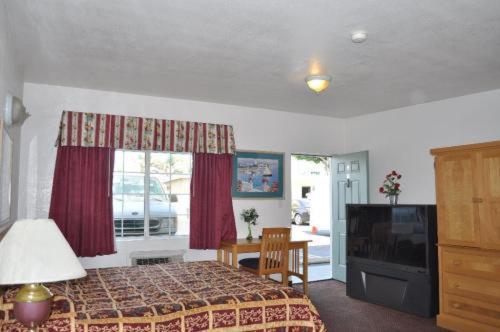 The Palace Inn photo 2