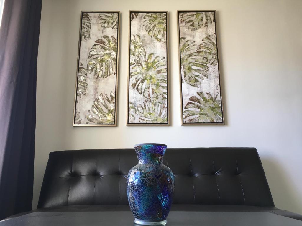 Fantastic & Cozy #3: Condo Close to the Beach photo 2