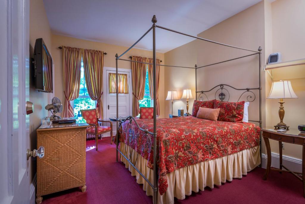 The Inn at Cooperstown photo 4