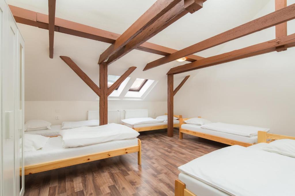 Апартаменты (Апартаменты с 3 спальнями), Хостел Easy Housing