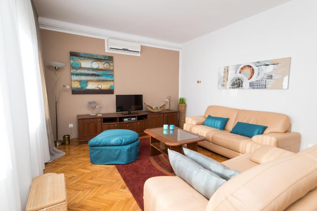 Apartment Valentino photo 3