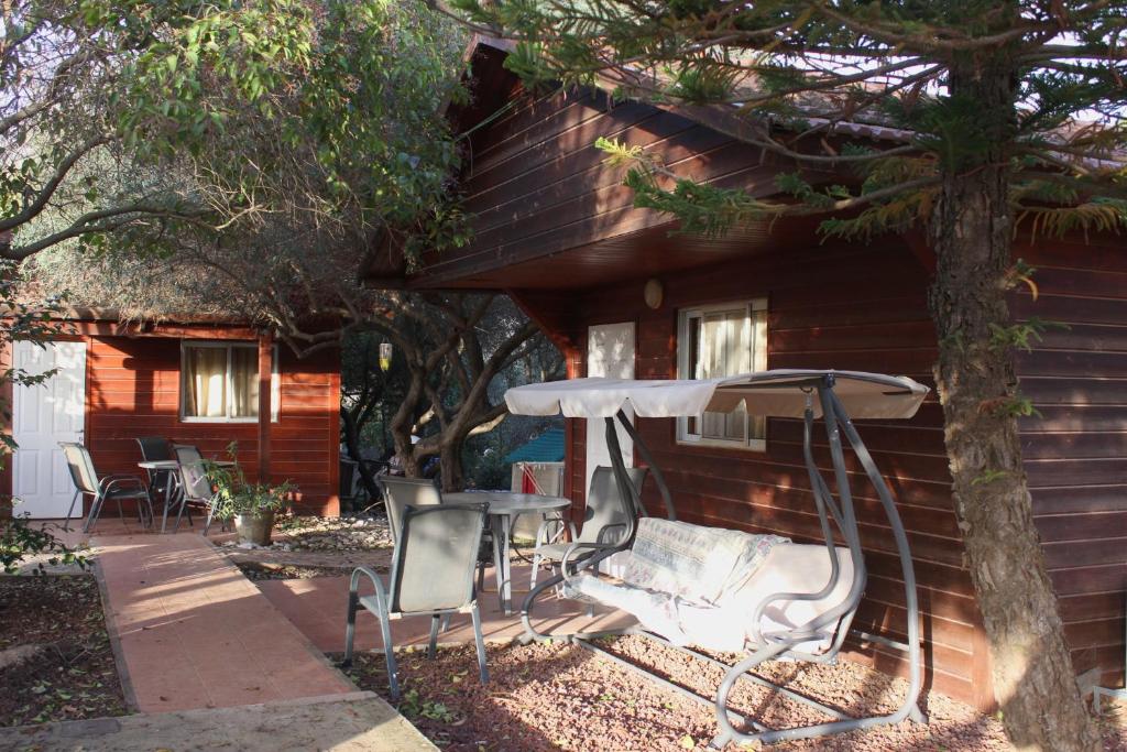 Olive Tree Cabins photo 2