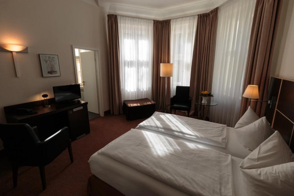 Hotel Landhaus Schlachtensee photo 3