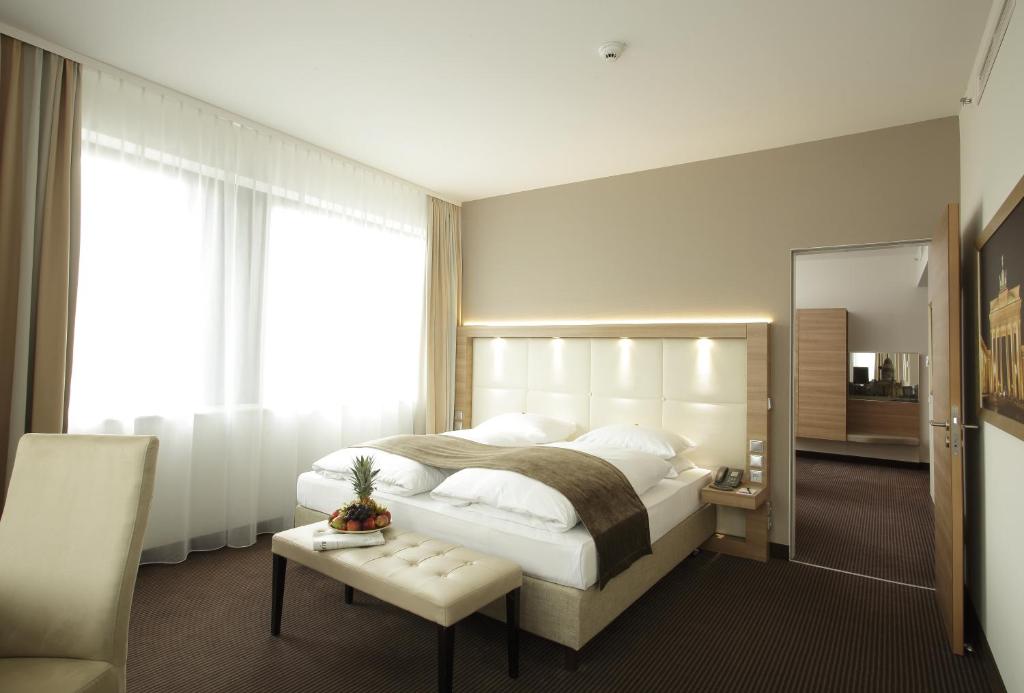 Сьюит (Люкс), H4 Hotel Berlin Alexanderplatz