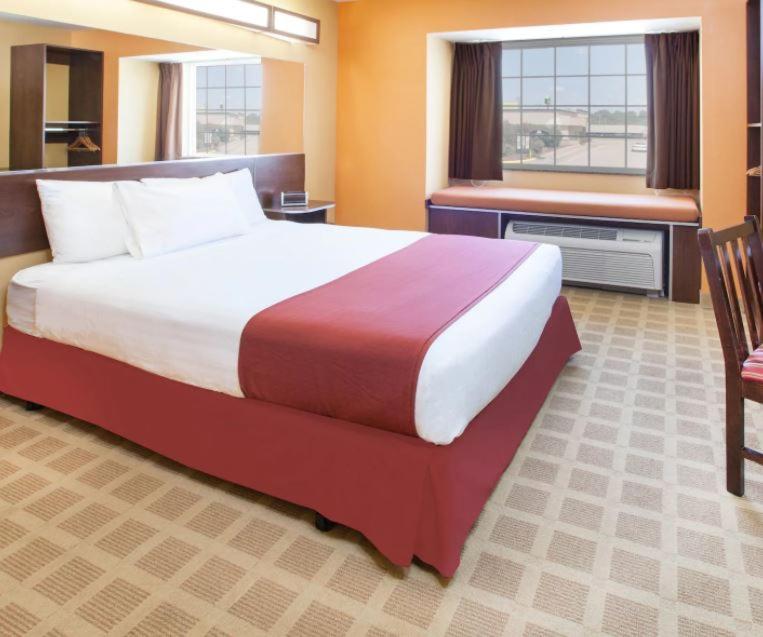 Microtel Inn & Suites by Wyndham Stillwater image