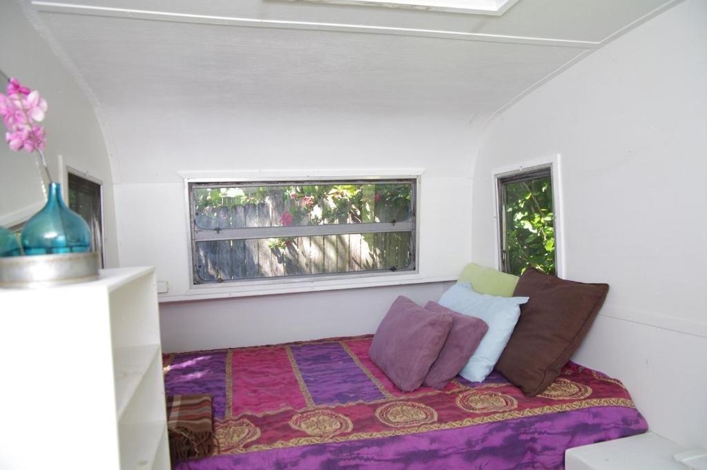 The Tree House, 6 Gowing Street photo 3