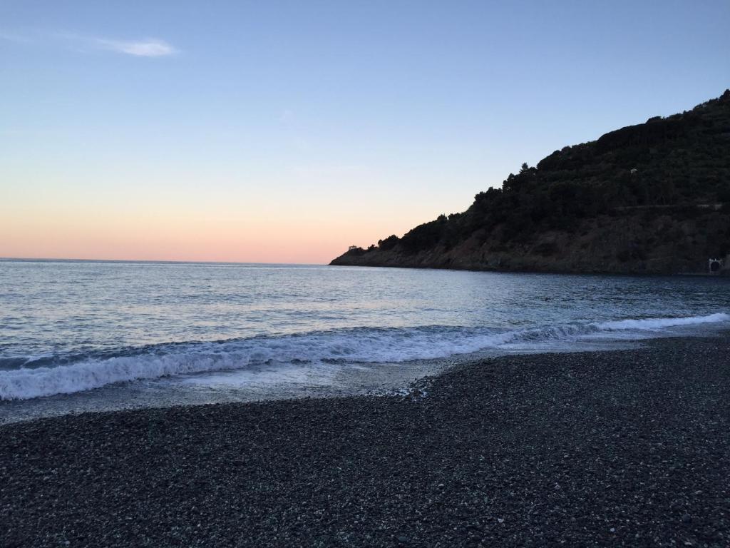 A pochi passi dal mare by PortofinoVacanze photo 2
