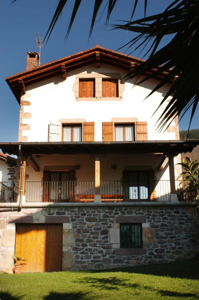 Martintzenea photo 1