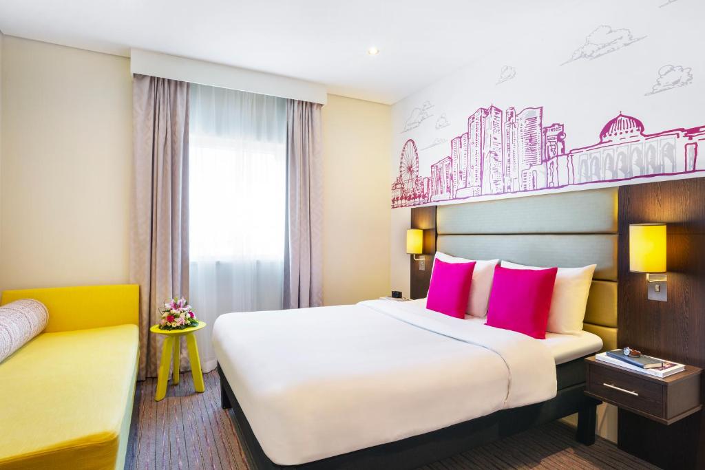 Двухместный (Классический номер с кроватью размера «queen-size»), Отель Al Majaz Hotel Sharjah