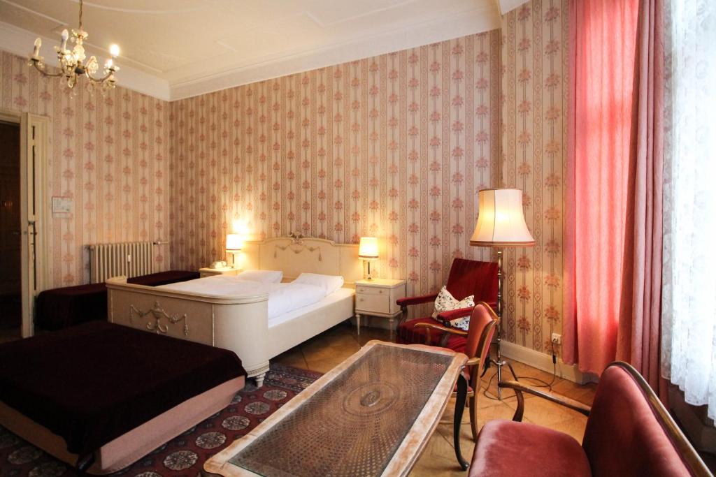 Двухместный (Улучшенный двухместный номер с 1 кроватью), Hotel-Pension Funk