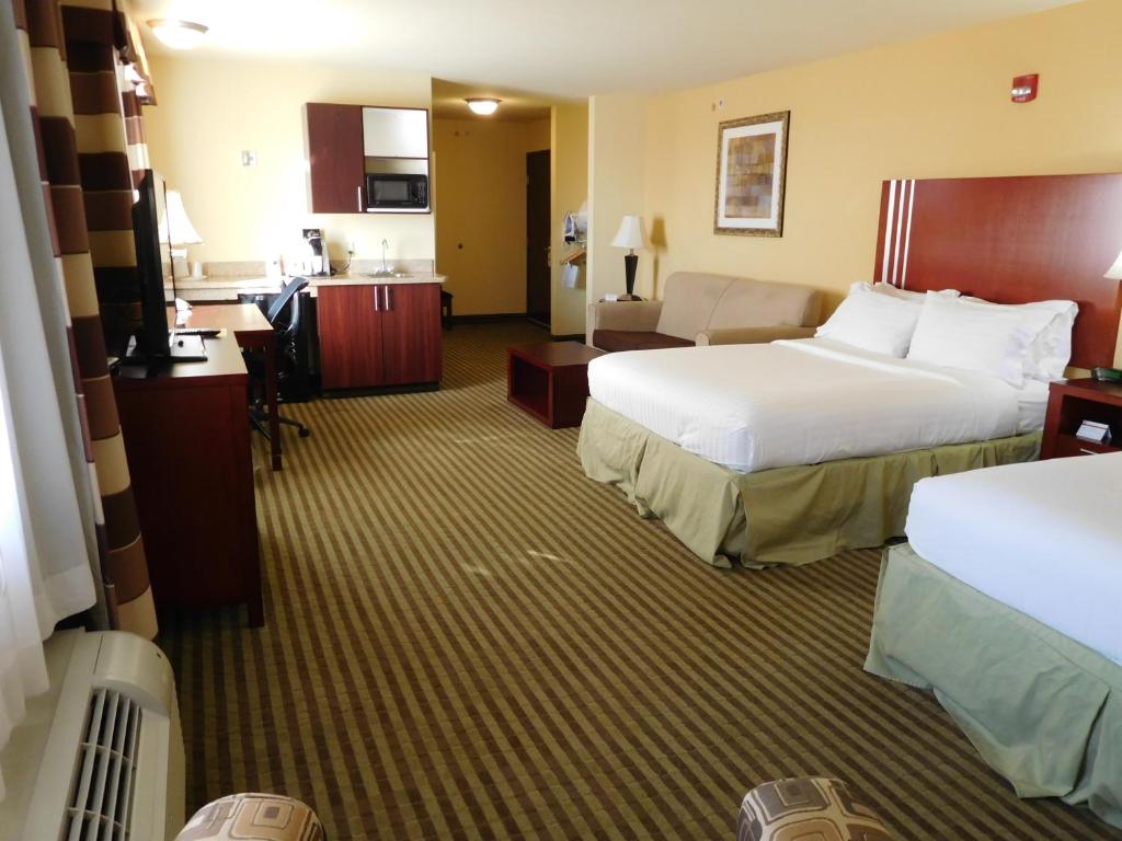 Holiday Inn Express Ponca City, an IHG Hotel photo 4