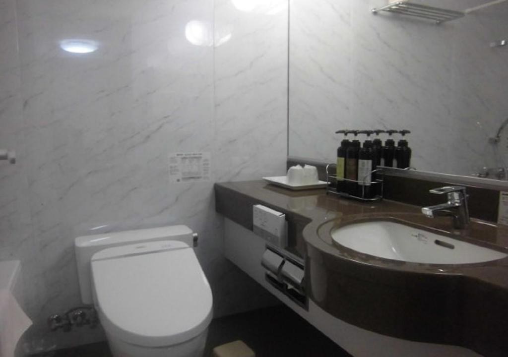 Terminal Hotel Matsuyama photo 4