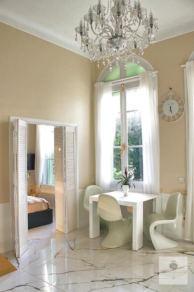 'Maison Blanche' photo 1