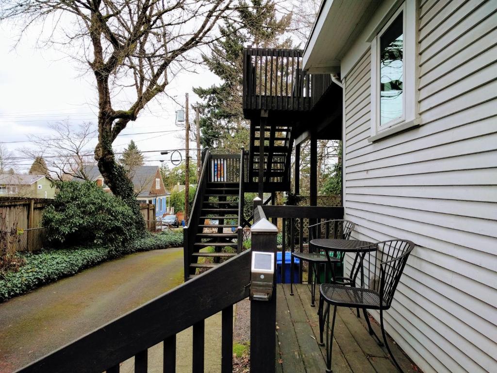 Студио (Номер-студио с кроватью размера «queen-size»), Evermore Guesthouse