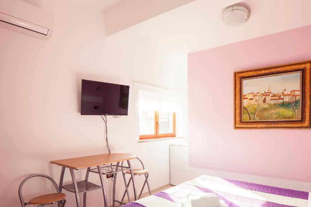 Mon Perin Castrum - Rooms Dado photo 3