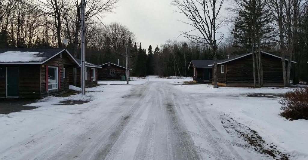 Glenview Cottages photo 4