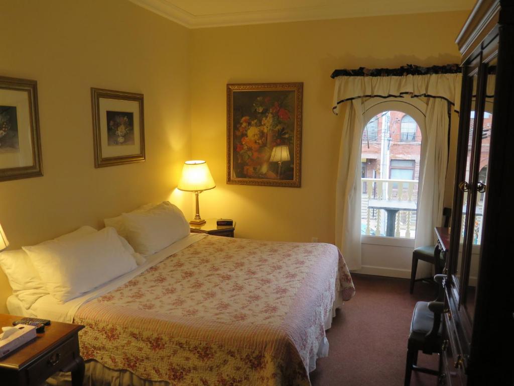 Madison Manor Boutique Hotel photo 4