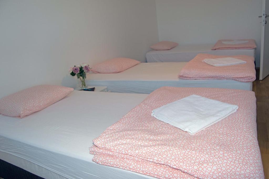Апартаменты (Апартаменты в пентхаусе с 2 спальнями), Betariel Apartments S22