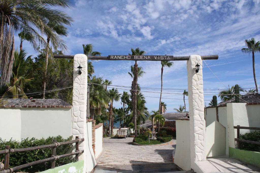 Hotel Rancho Buenavista photo 3